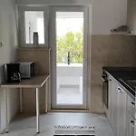 Appartamento Emily, 6 2 Guests, Newly Refurbished Pola