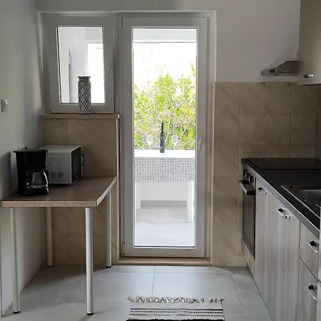 Apartmán Emily, 6 2 Guests, Newly Refurbished Pula